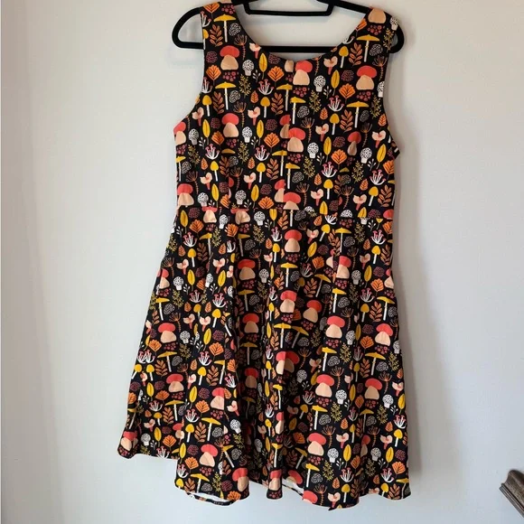 Mushroom Print Sleeveless Dress Black Orange Pink - Picture 4 of 6